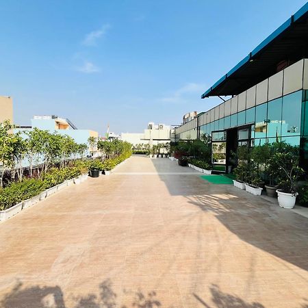 Airport Hotel Grand, New Delhi Nova Deli Exterior foto