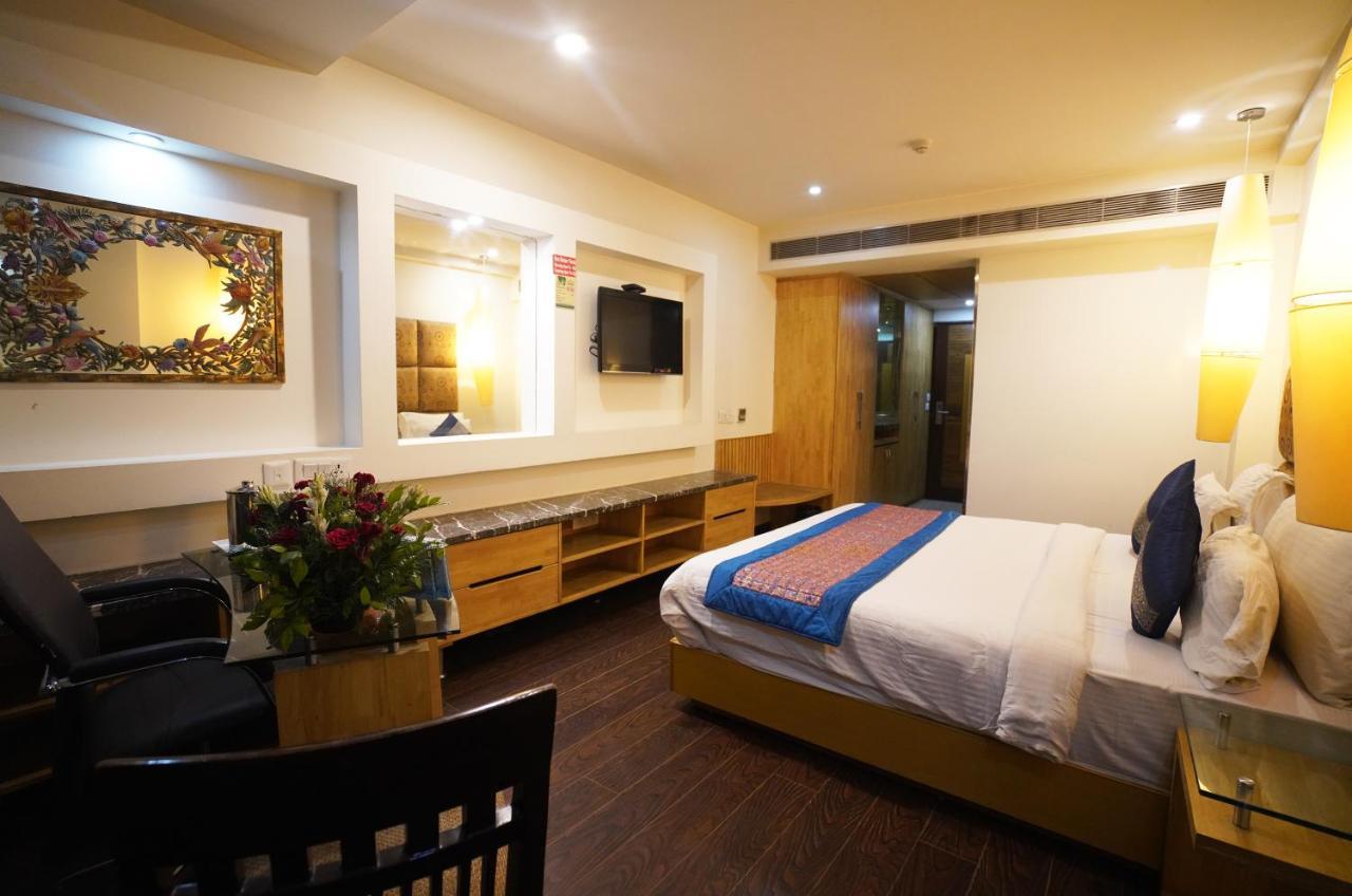 Airport Hotel Grand, New Delhi Nova Deli Exterior foto