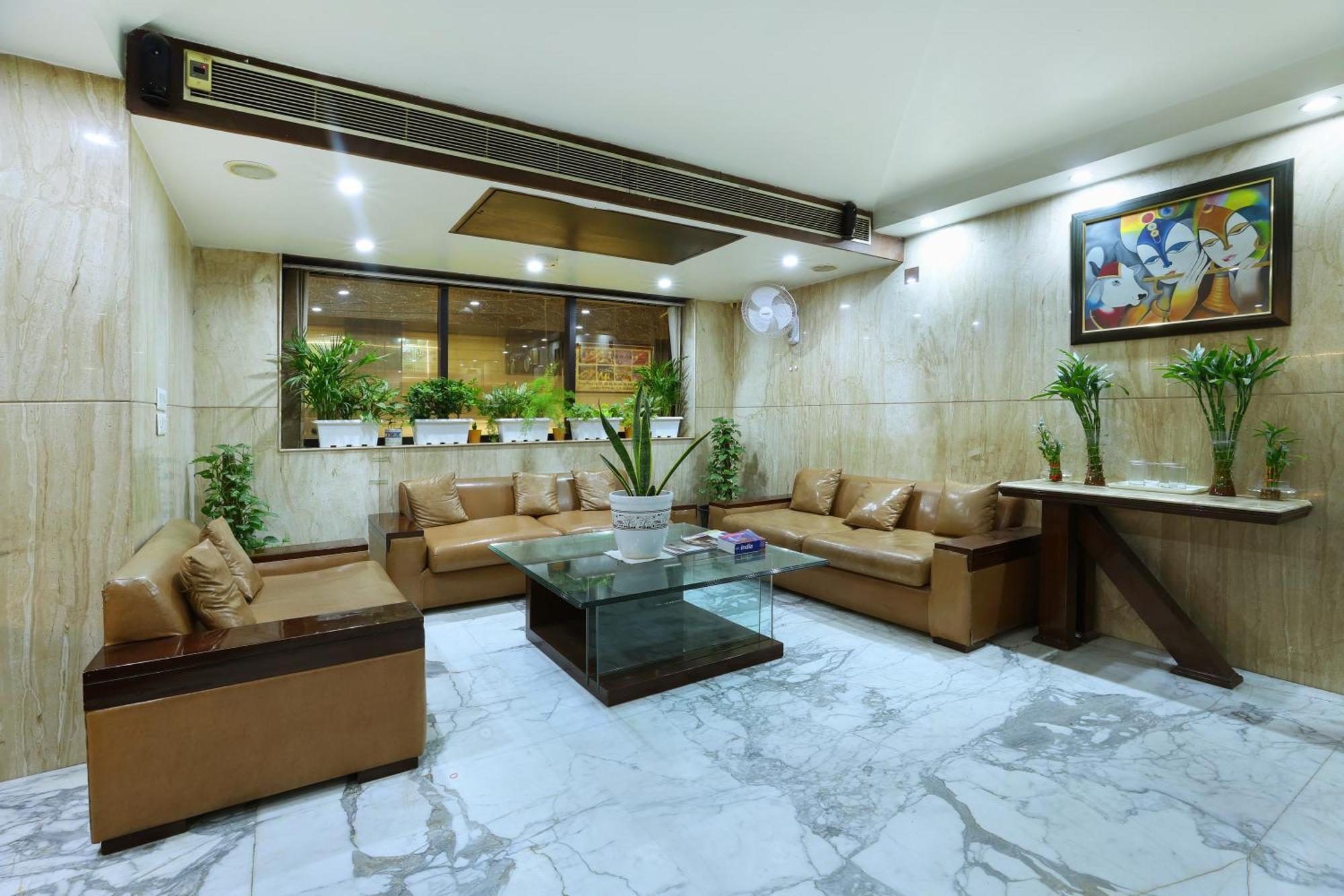 Airport Hotel Grand, New Delhi Nova Deli Exterior foto