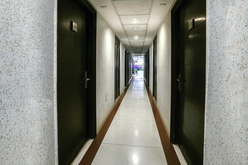 Airport Hotel Grand, New Delhi Nova Deli Exterior foto