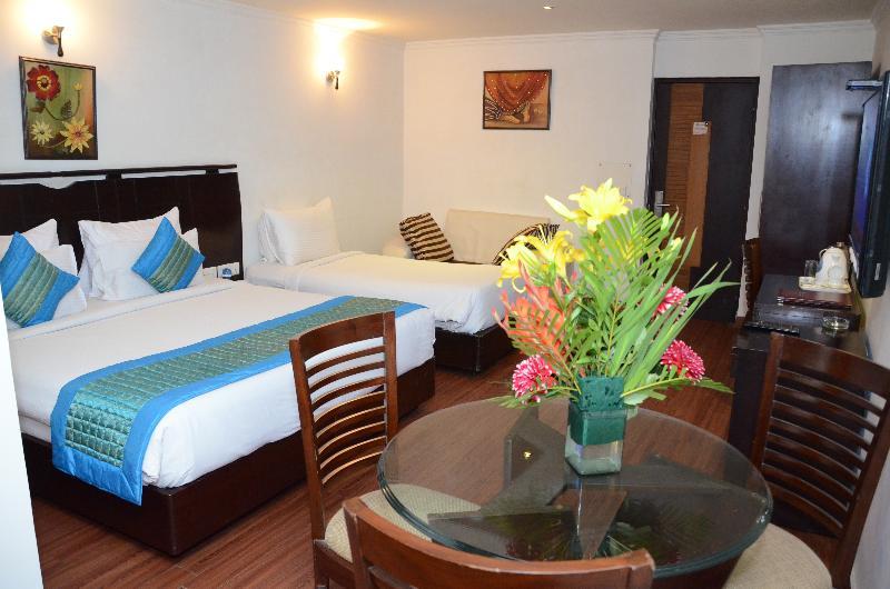Airport Hotel Grand, New Delhi Nova Deli Exterior foto